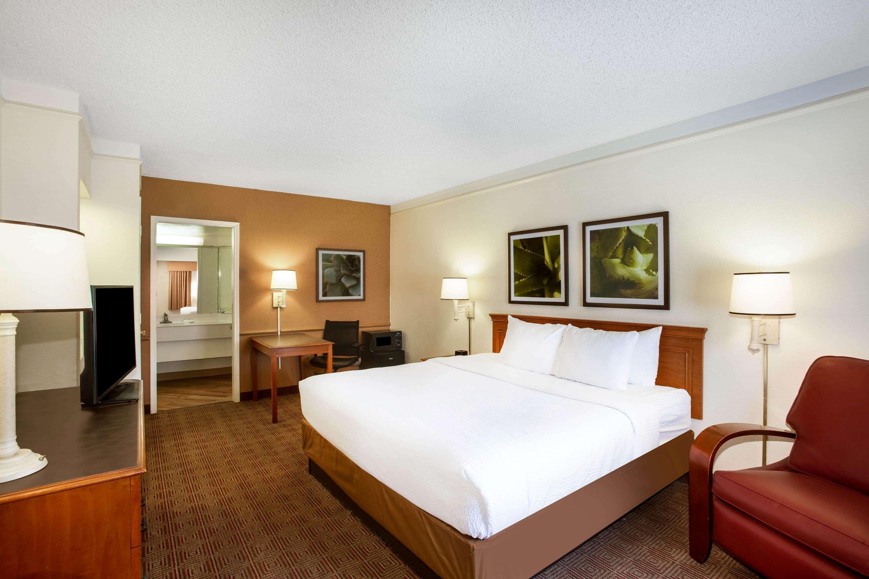 La Quinta Inn By Wyndham Austin Capitol / Downtown Eksteriør billede