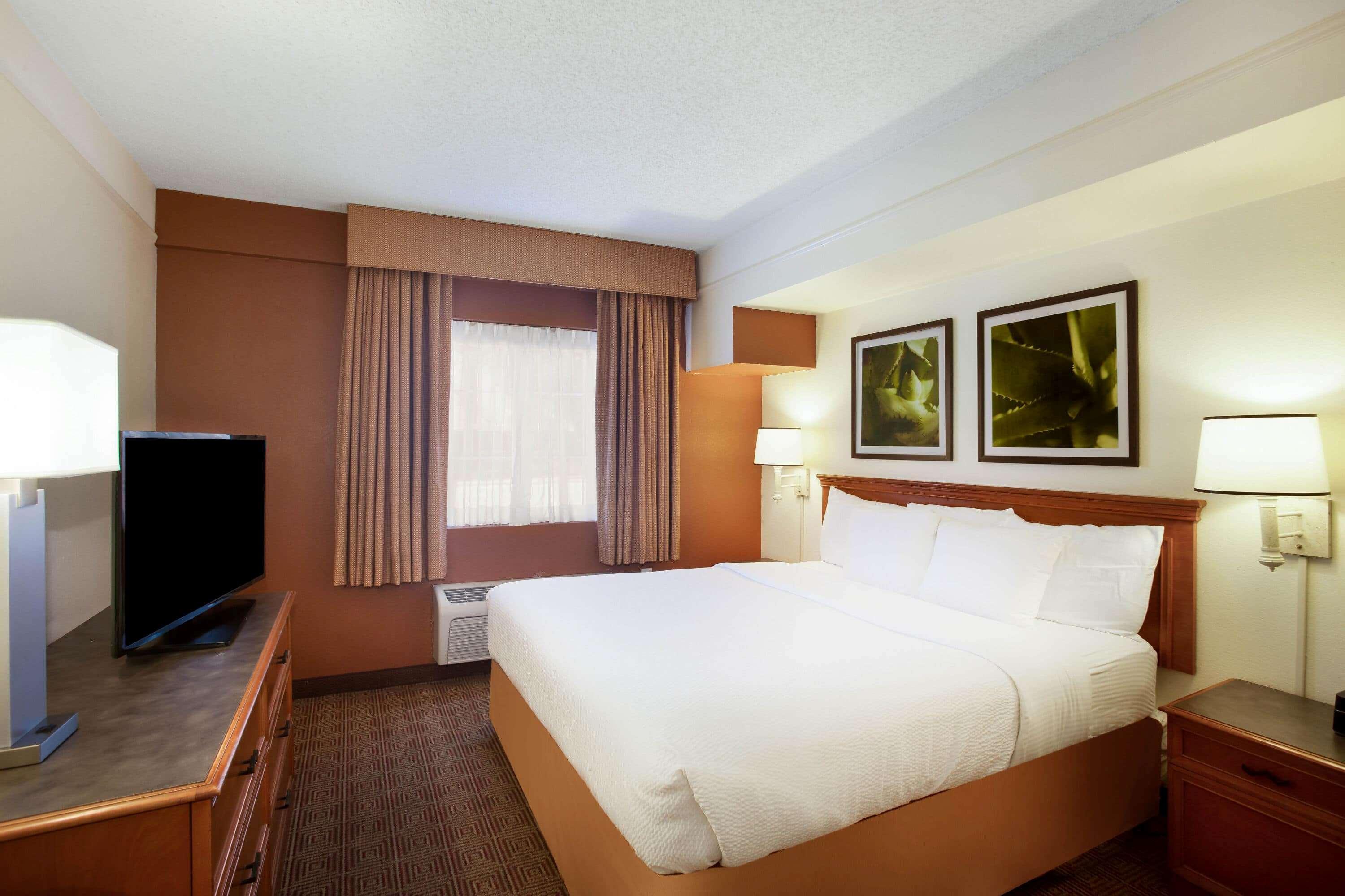 La Quinta Inn By Wyndham Austin Capitol / Downtown Eksteriør billede