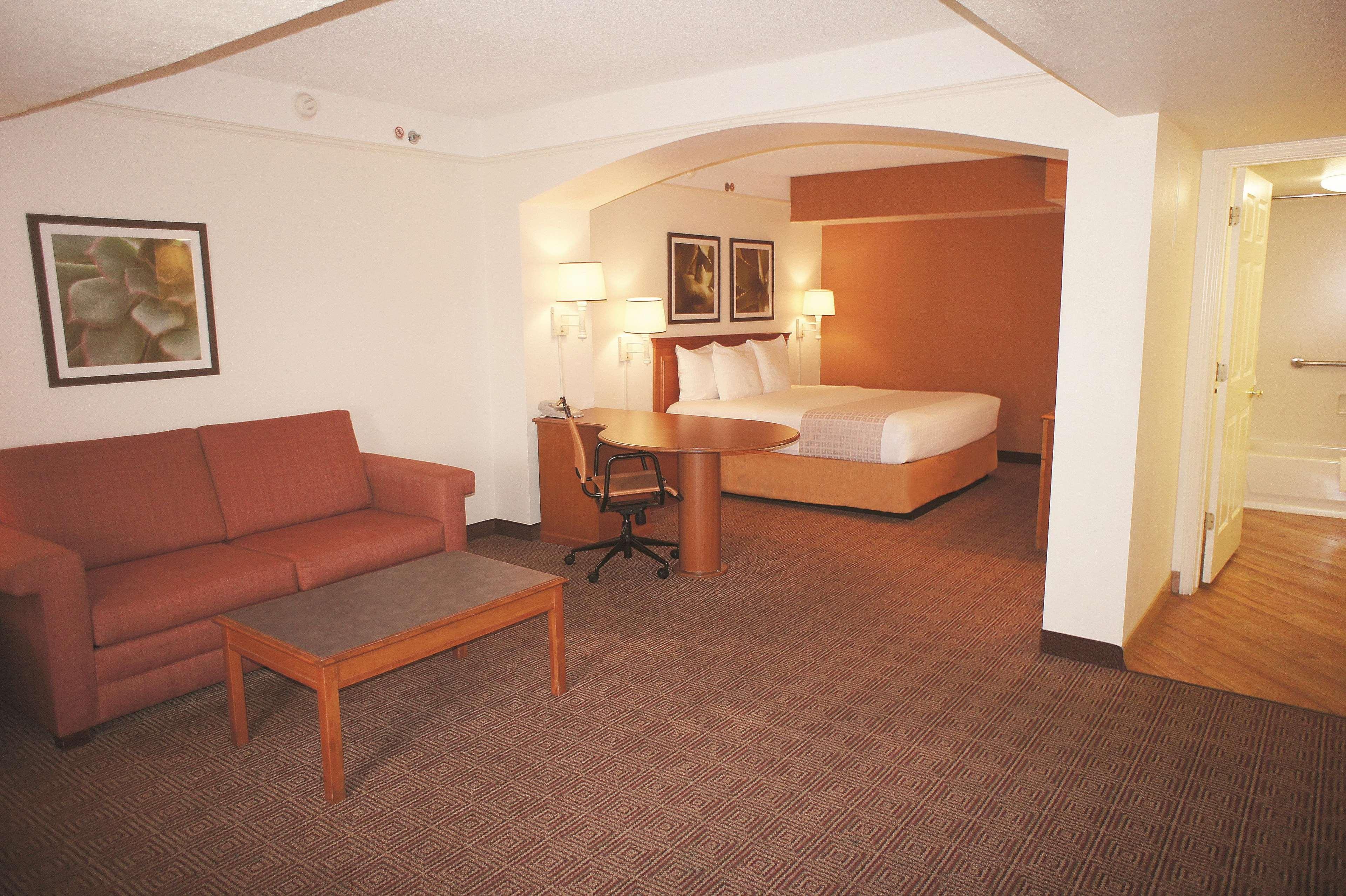 La Quinta Inn By Wyndham Austin Capitol / Downtown Eksteriør billede