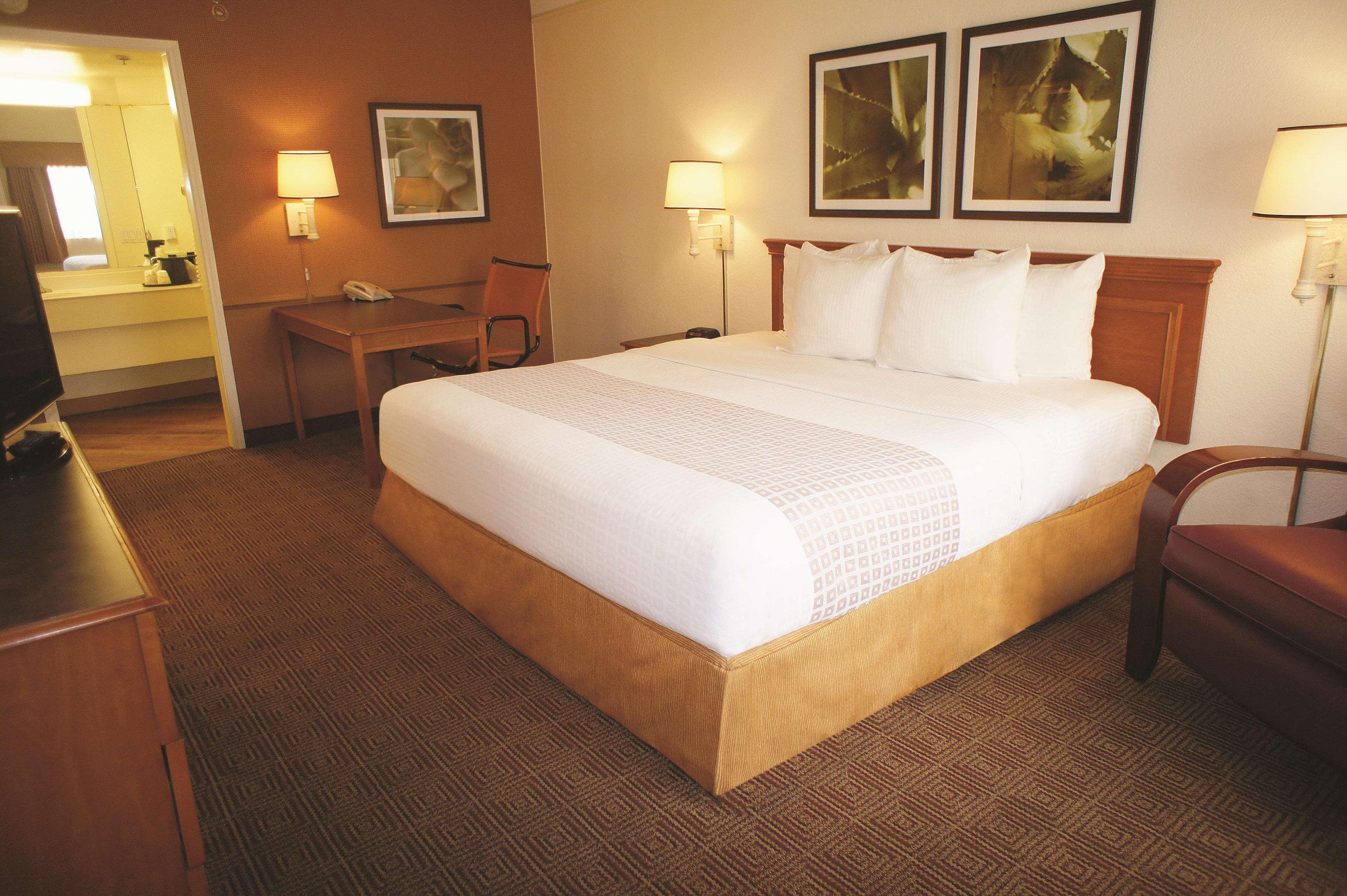 La Quinta Inn By Wyndham Austin Capitol / Downtown Eksteriør billede
