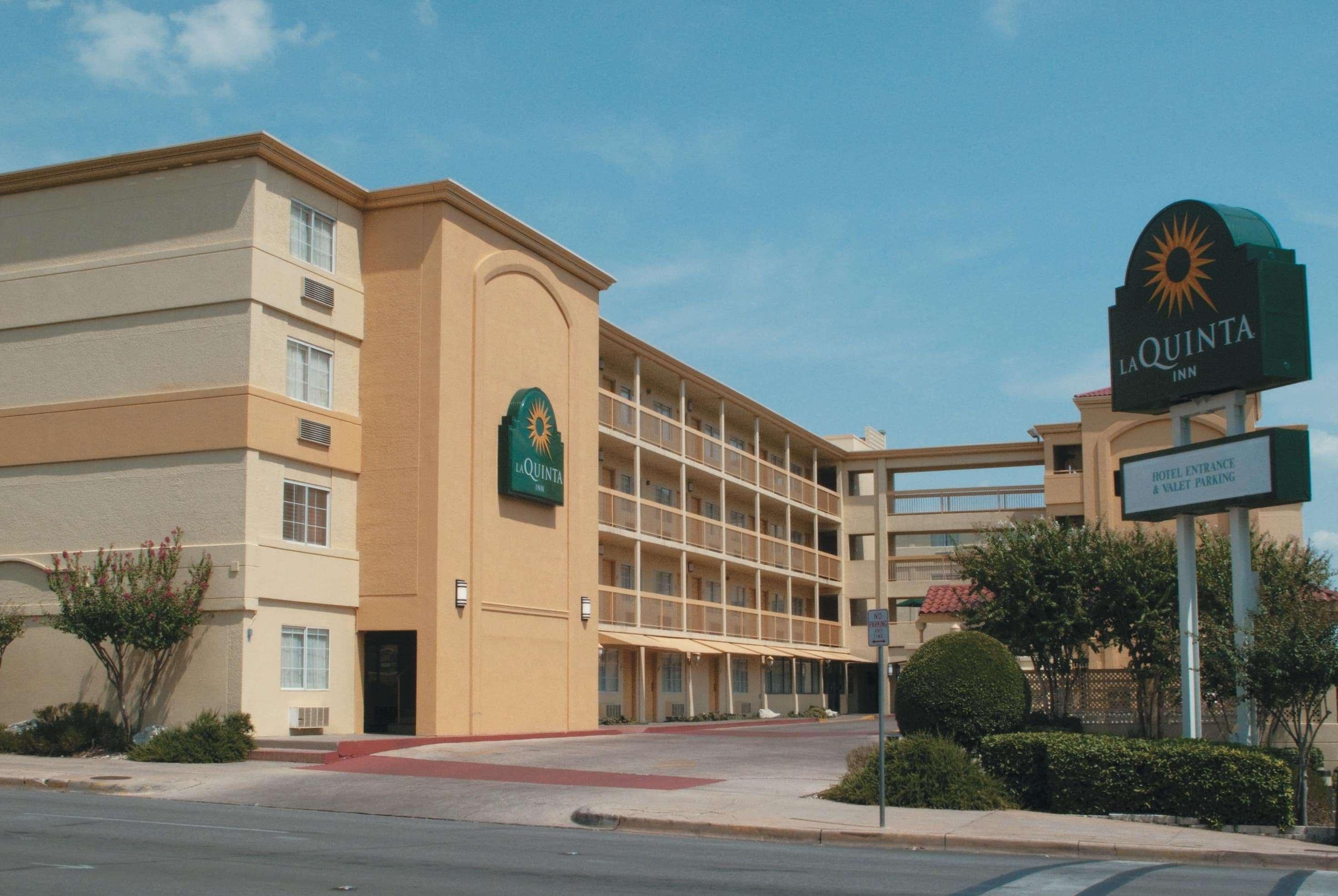La Quinta Inn By Wyndham Austin Capitol / Downtown Eksteriør billede