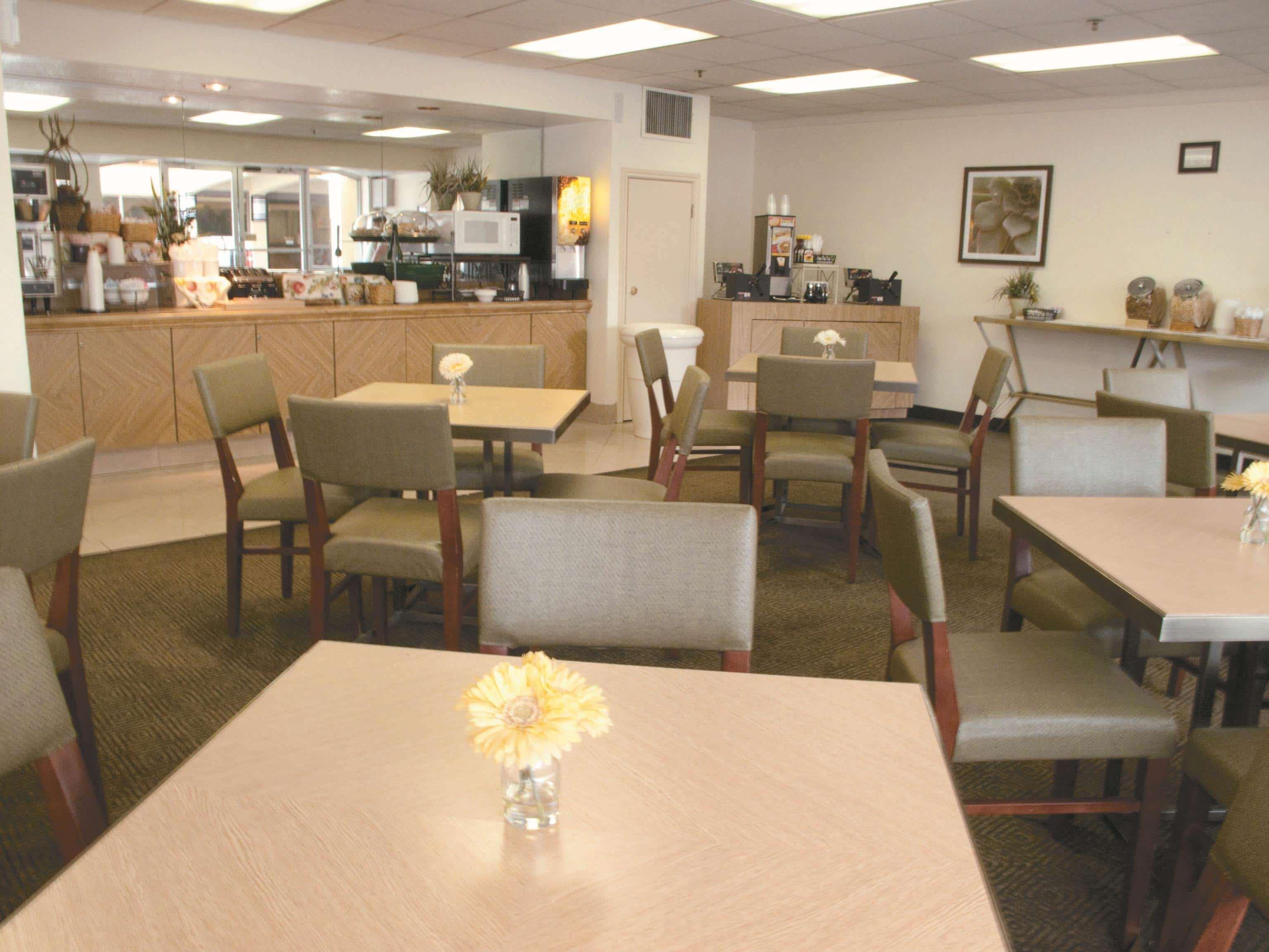 La Quinta Inn By Wyndham Austin Capitol / Downtown Eksteriør billede